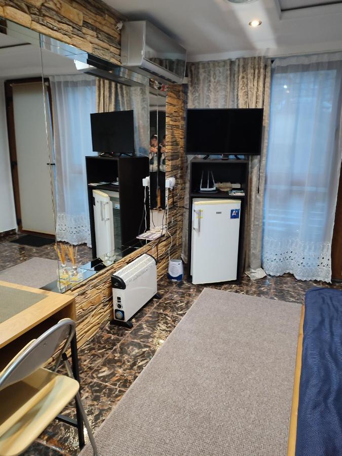 Apartament Garsoniera Alex Kluż-Napoka Zewnętrze zdjęcie